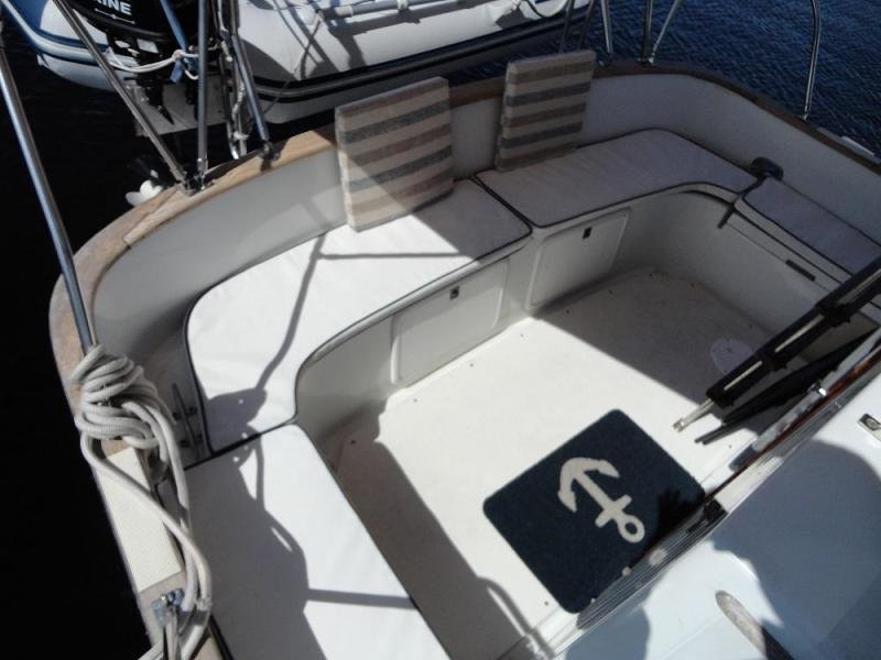 32' Eagle aftdeck