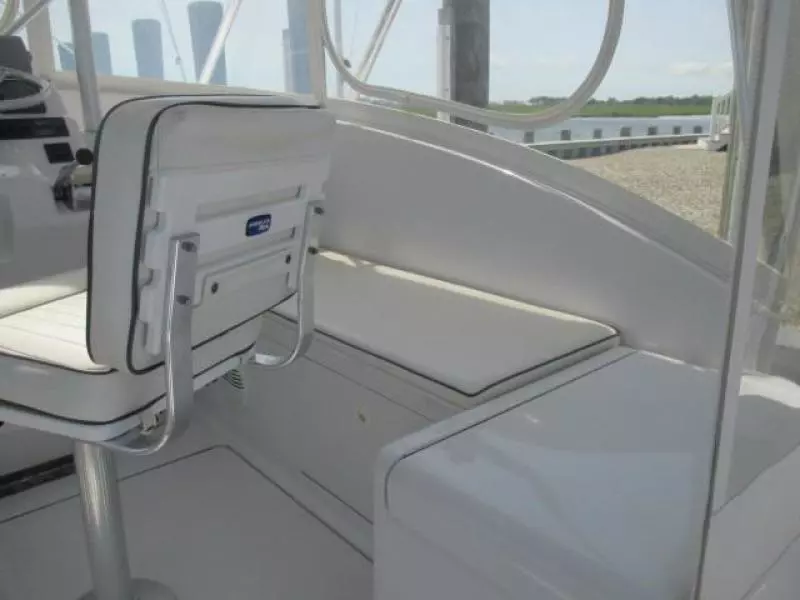 1999 Luhrs 29 Open