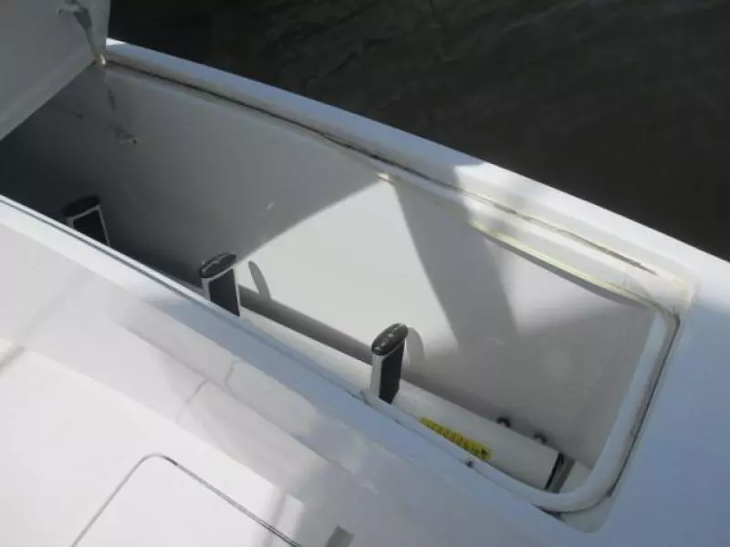1999 Luhrs 29 Open