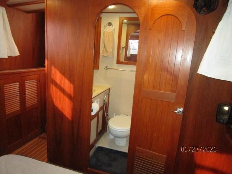 36' Monk master stateroom forward
