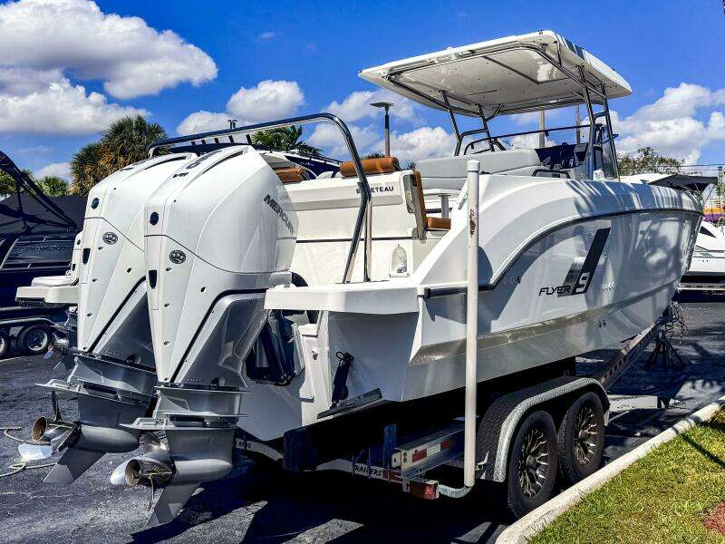 27ft Beneteau Yacht For Sale