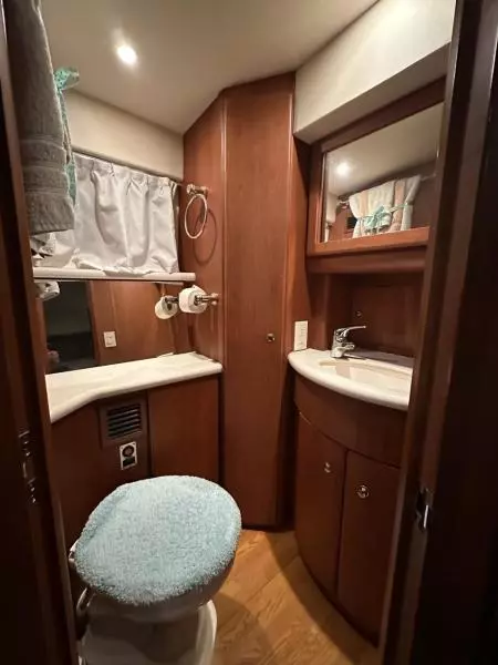 2004 Silverton 39 Motor Yacht