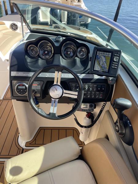 2014 Sea Ray 260 Sundeck