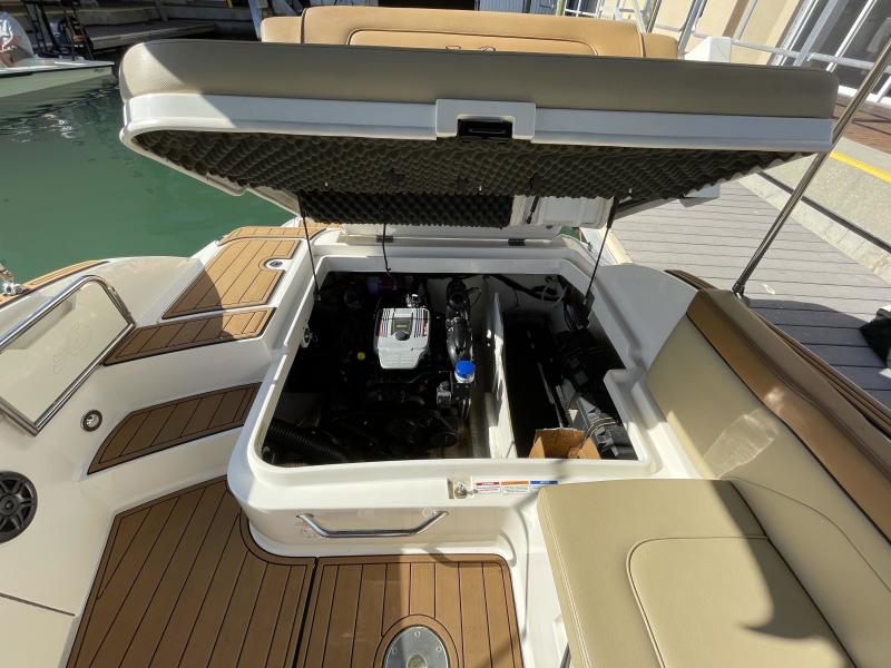 2014 Sea Ray 260 Sundeck