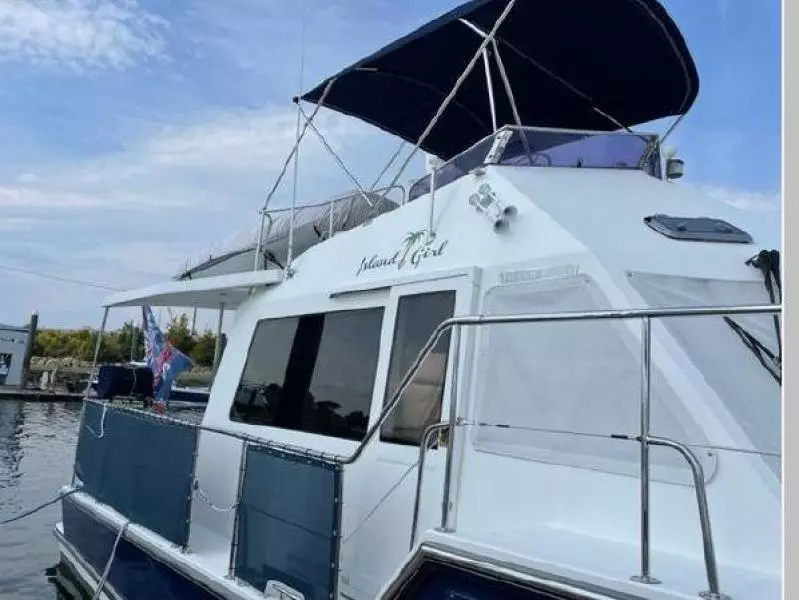 2008 Island Pilot IP435