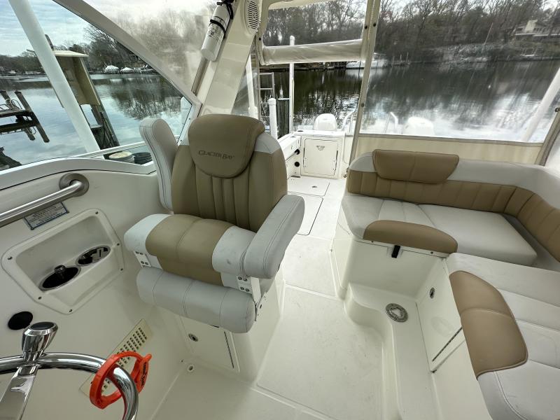 2015 Glacier Bay 2780