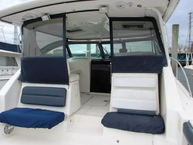 Helm Deck entrance