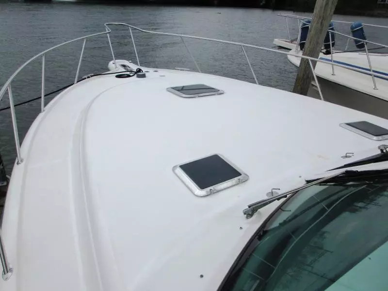 Foredeck, port