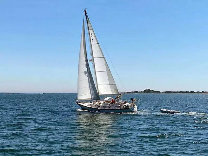 Underway in Buzzards Bay