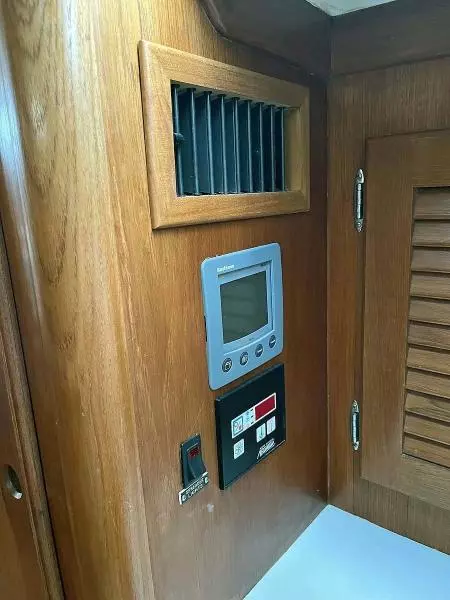 Aft Cabin Detail