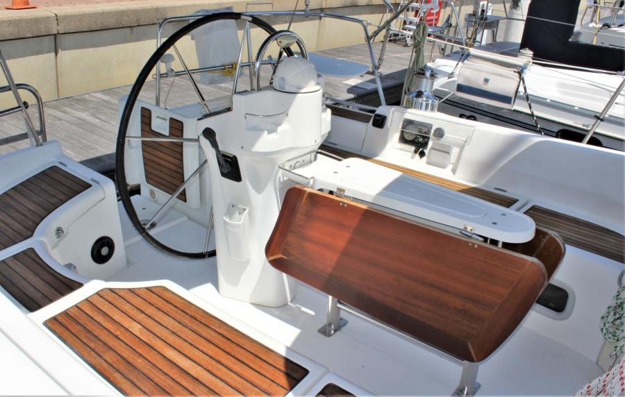 2007 Beneteau 423
