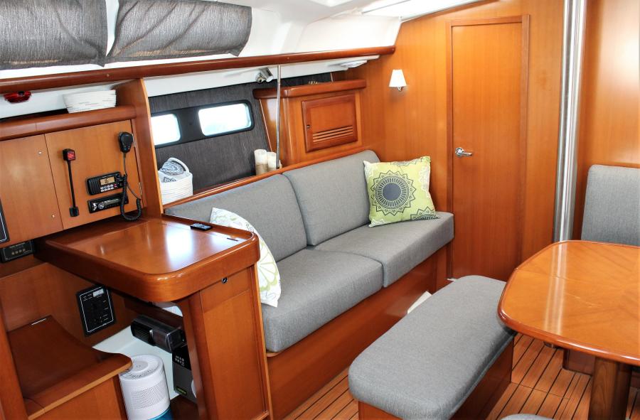 2007 Beneteau 423