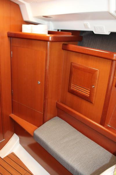 2007 Beneteau 423