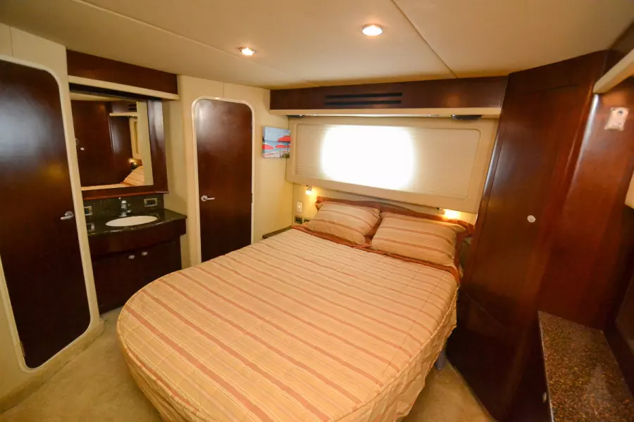 2006 Sea Ray 40 Motor Yacht
