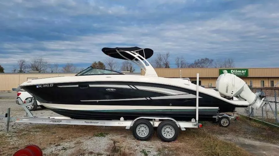 SDX27 27ft Sea Ray Yacht For Sale