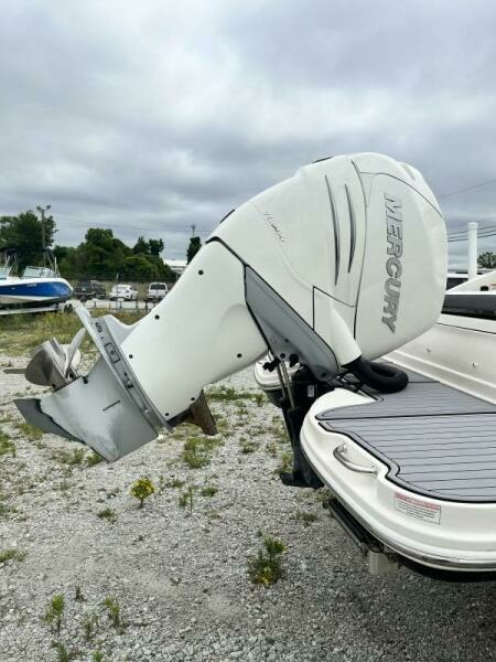 SDX27 27ft Sea Ray Yacht For Sale