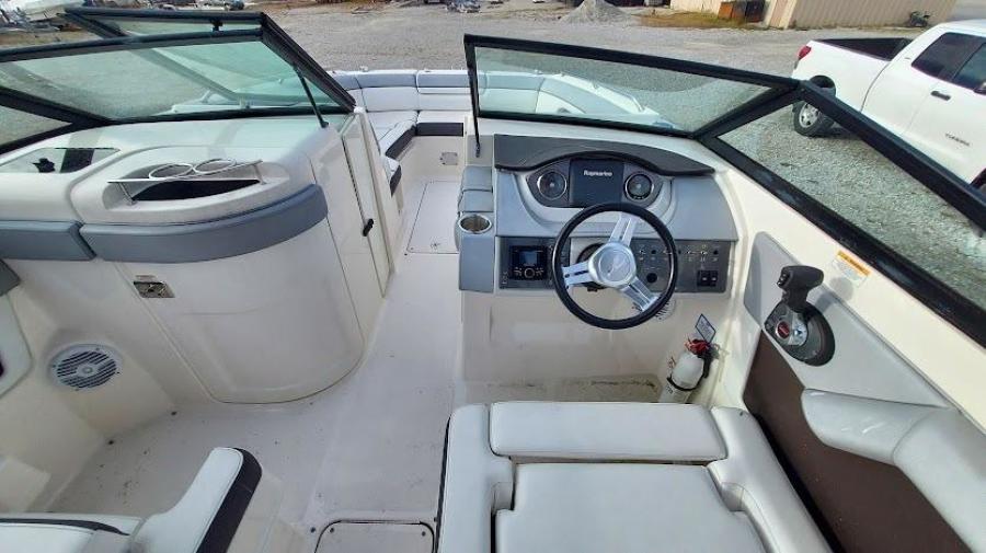 2017 Sea Ray SDX27