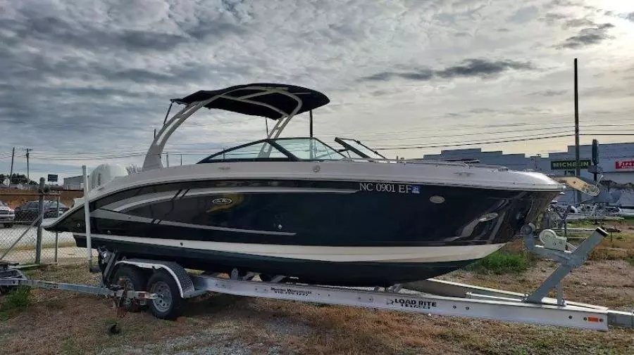 SDX27 27ft Sea Ray Yacht For Sale