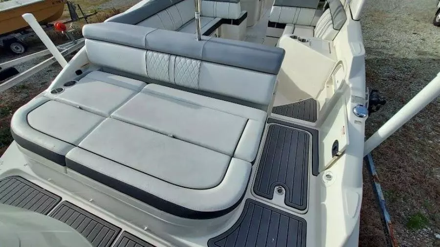 SDX27 27ft Sea Ray Yacht For Sale