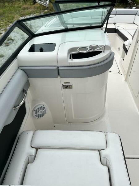 2017 Sea Ray SDX27