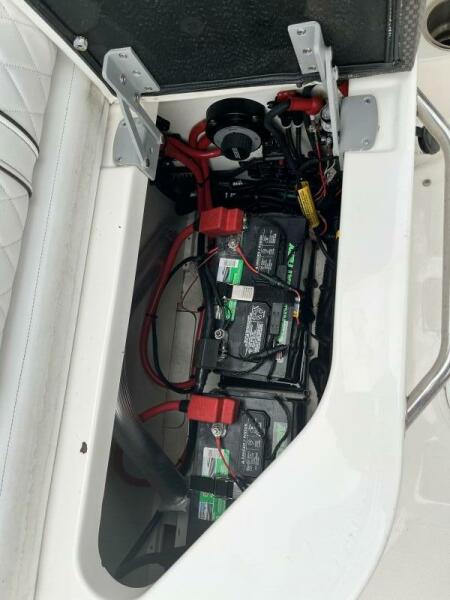 2017 Sea Ray SDX27