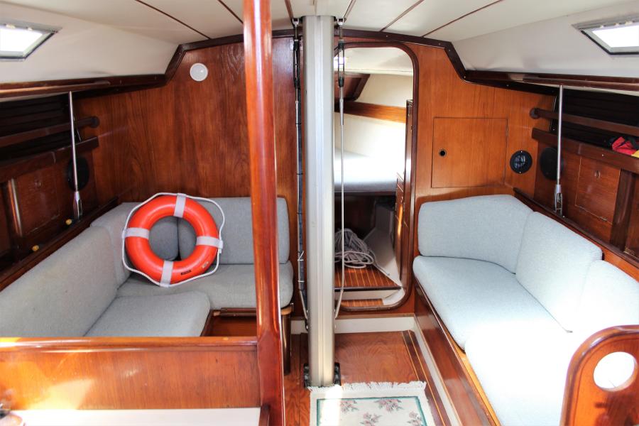 1983 Beneteau 38.5
