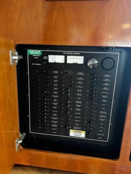 46' salon power panel