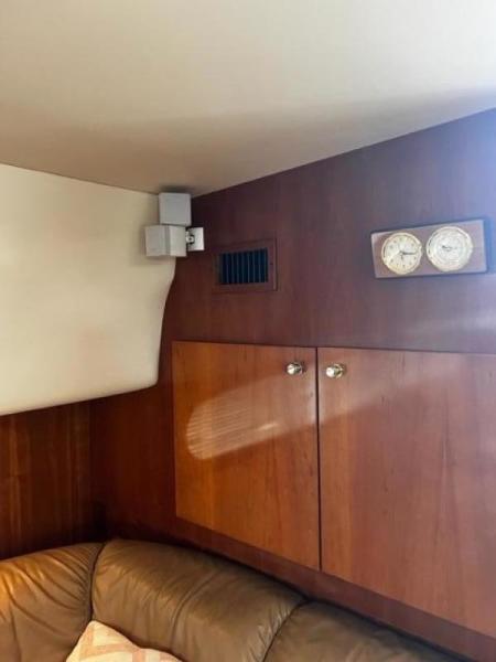 46' Carver salon aft wall