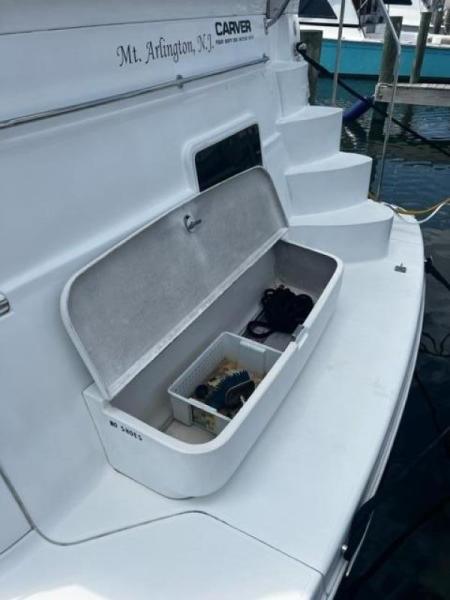 46' Carver platform locker