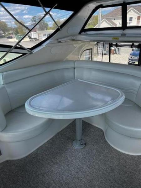 46' Carver bridge aft seating