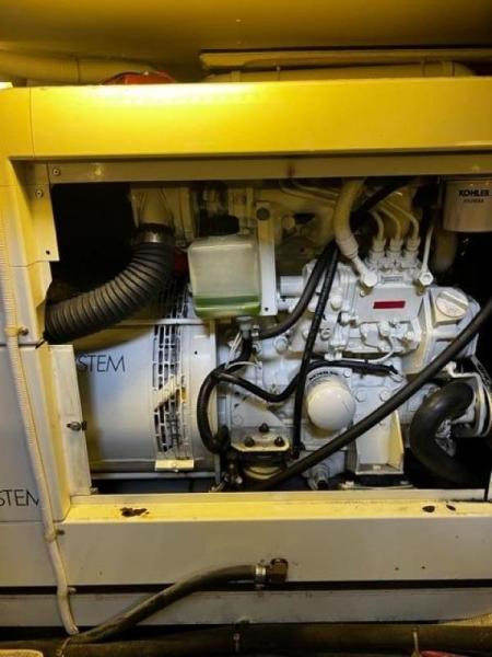 46' Carver genset
