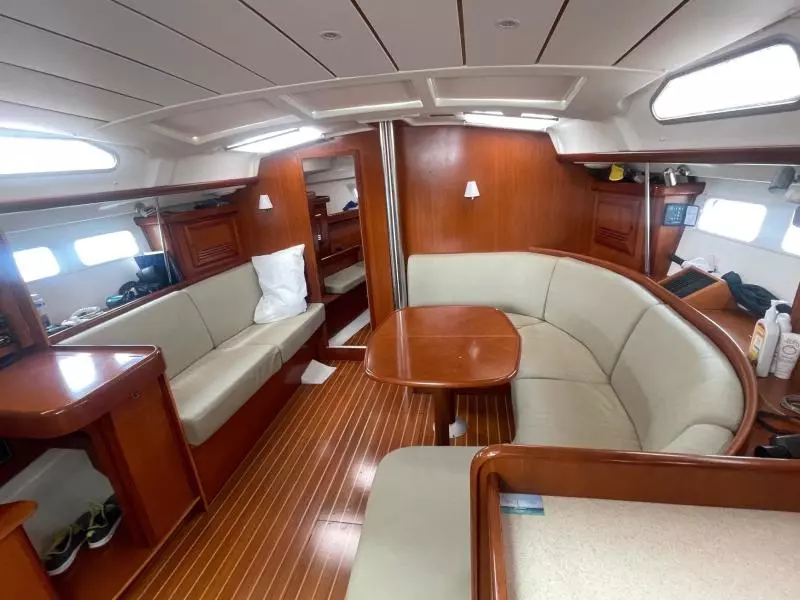 2007 Beneteau 
