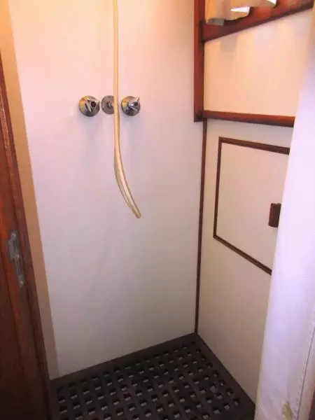 Shower 2
