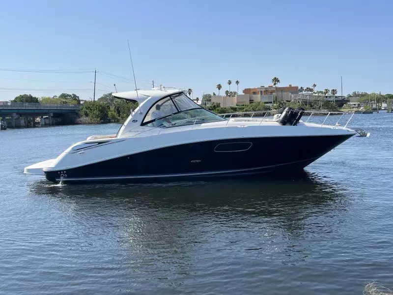 2008 Sea Ray 350 Sundancer