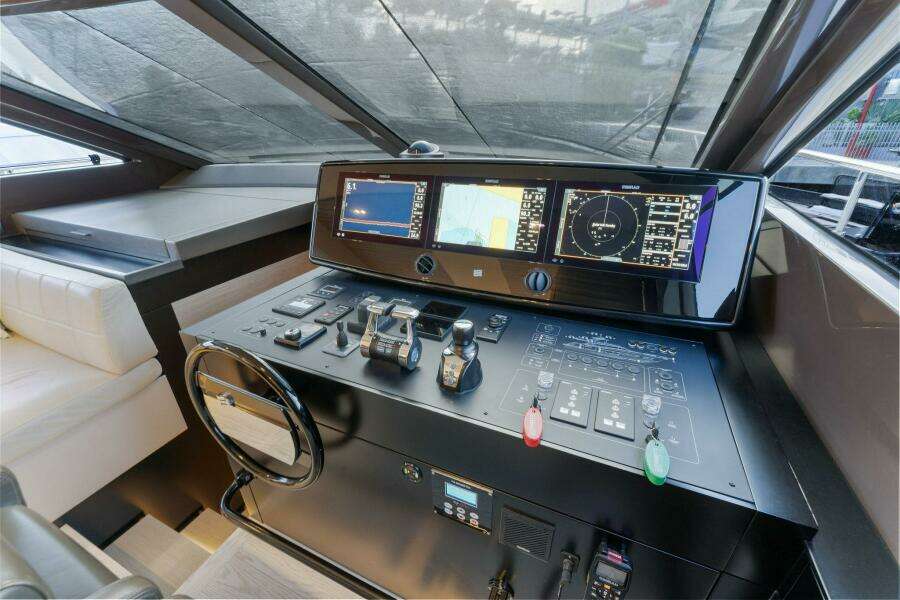 ONLY ONE 67ft Ferretti Yachts Yacht For Sale
