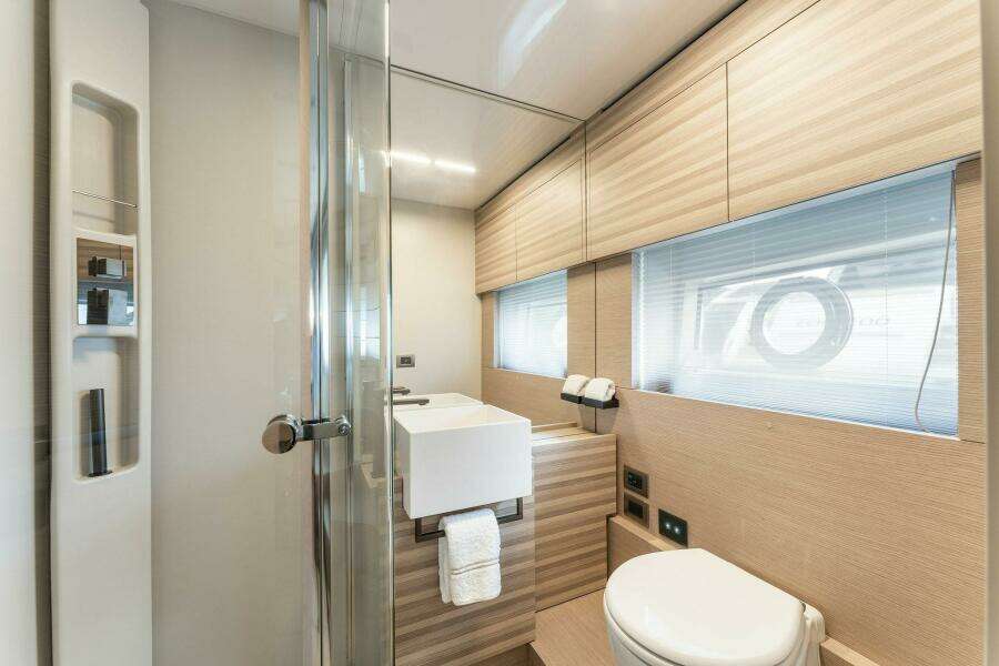 ONLY ONE 67ft Ferretti Yachts Yacht For Sale