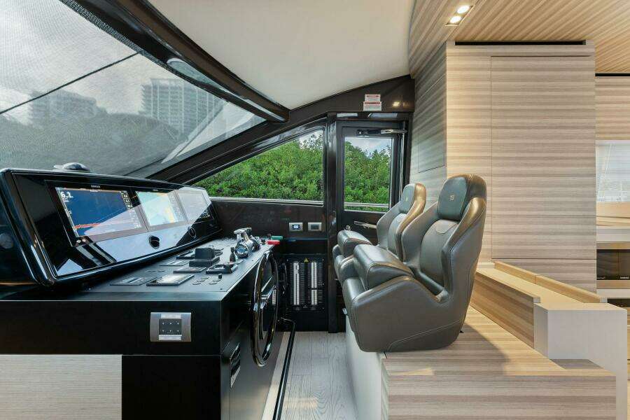 ONLY ONE 67ft Ferretti Yachts Yacht For Sale