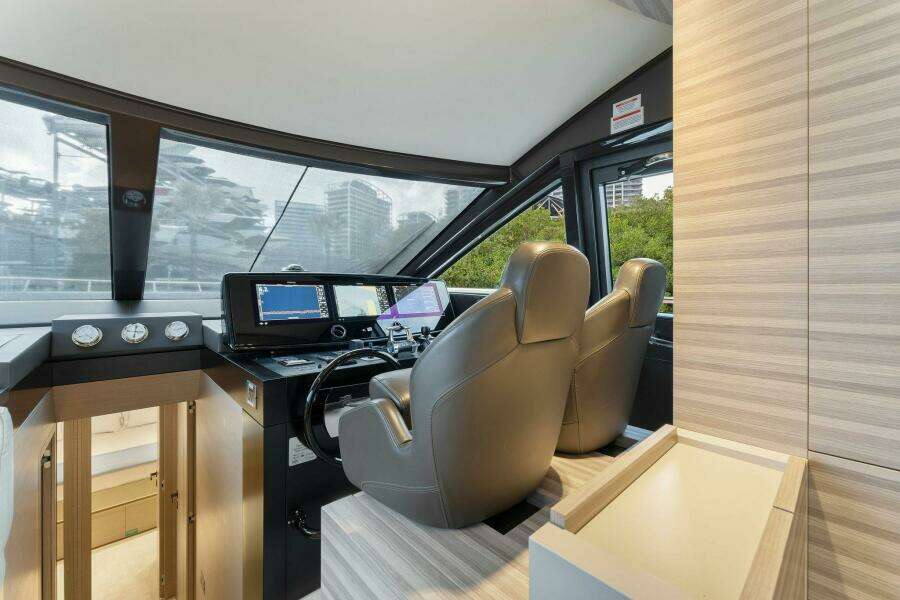 ONLY ONE 67ft Ferretti Yachts Yacht For Sale