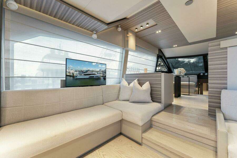 ONLY ONE 67ft Ferretti Yachts Yacht For Sale