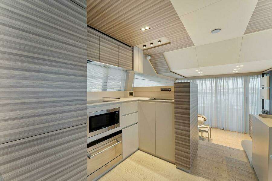 ONLY ONE 67ft Ferretti Yachts Yacht For Sale