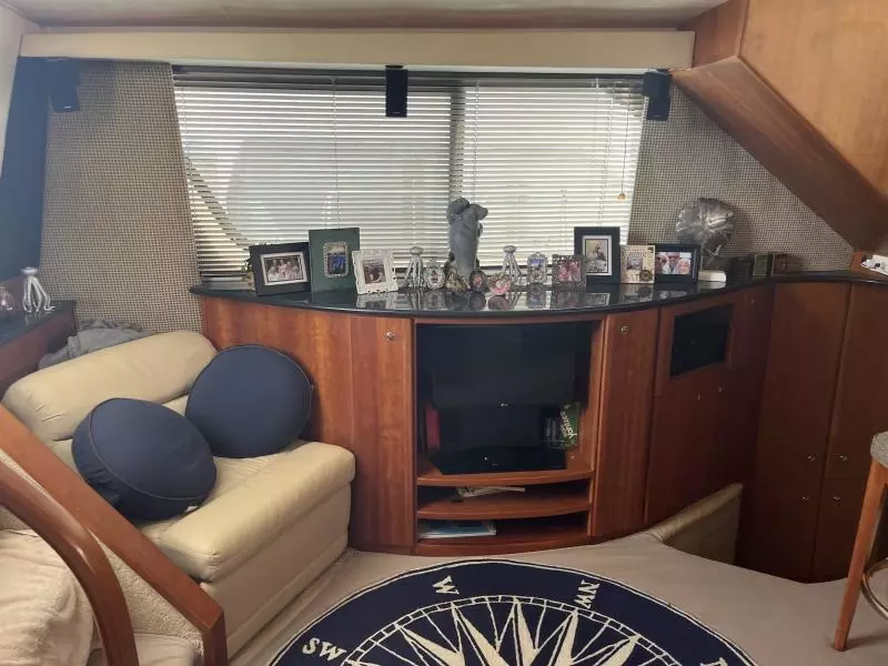 2002 Silverton 453 Motor Yacht