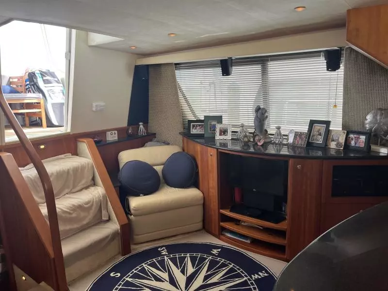 2002 Silverton 453 Motor Yacht