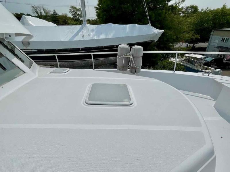 2000 Mainship 430