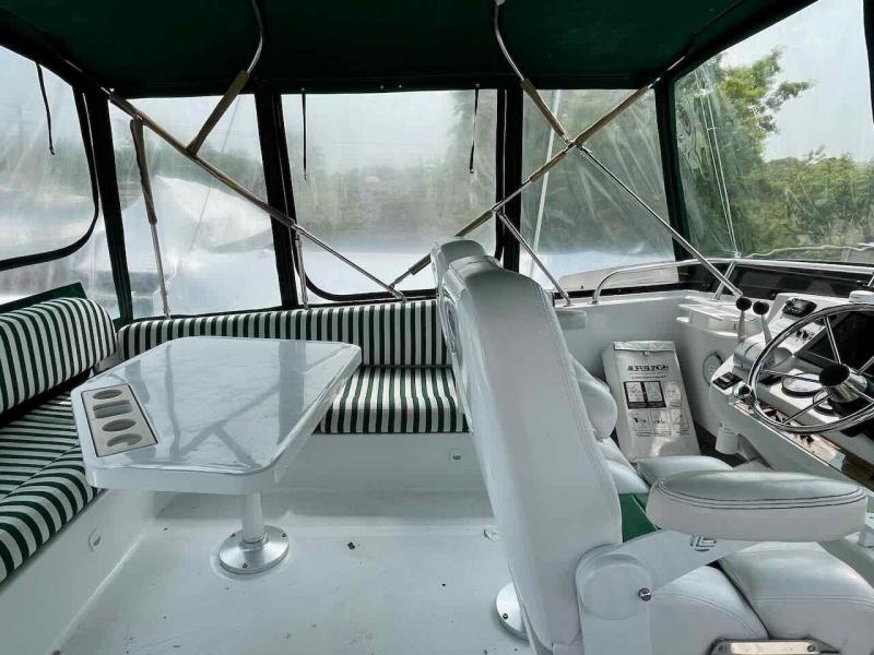 2000 Mainship 430