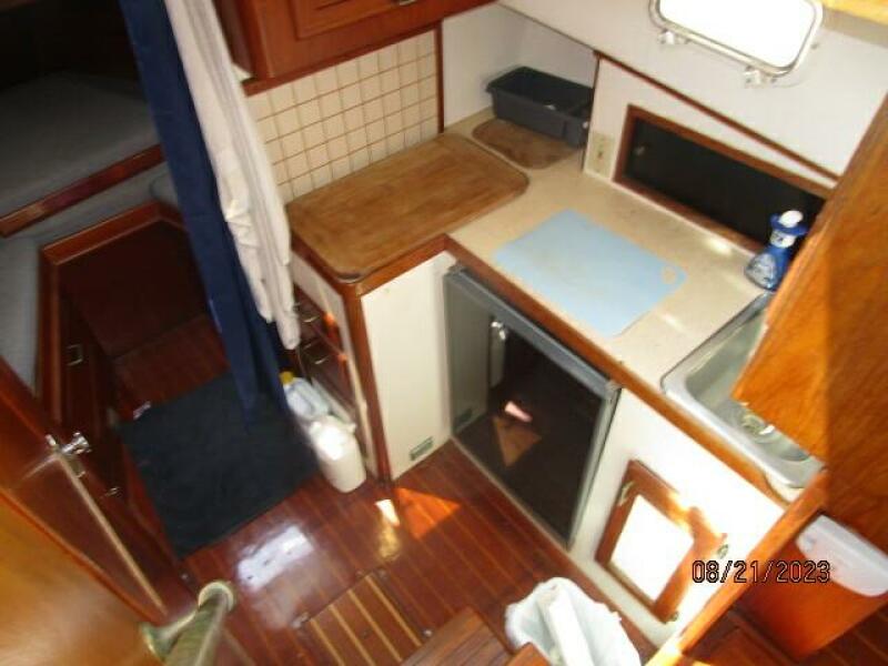 28' Cape Dory galley1