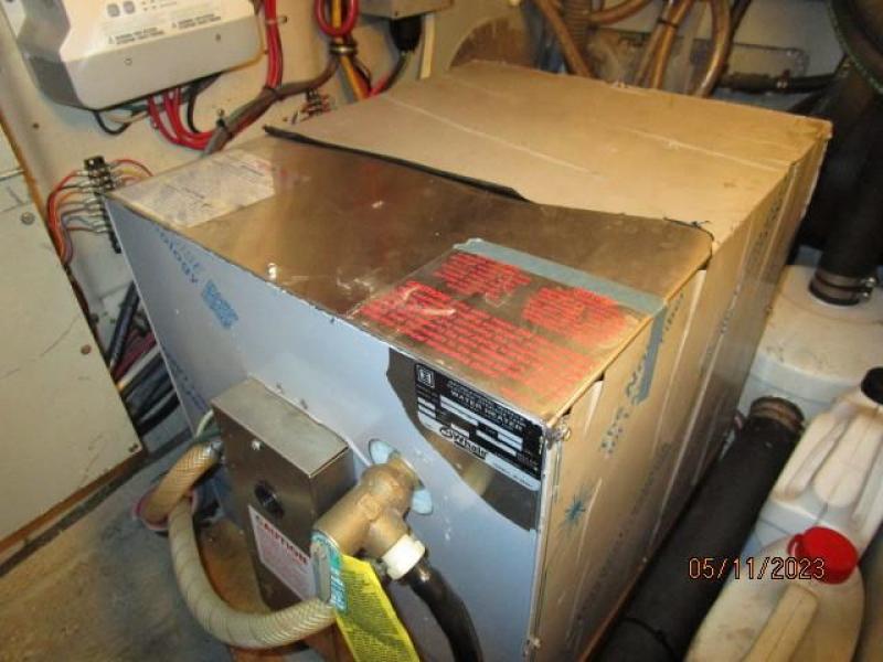 48' Hatteras water heater