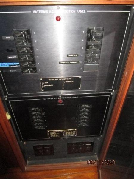 48' Hatteras electrical panel1