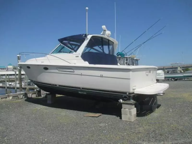 1996 Tiara Yachts 3100 Open