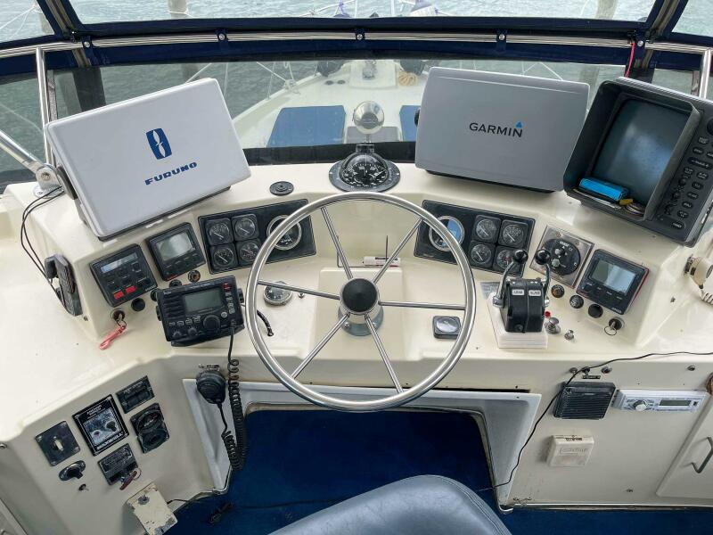 Flybridge 