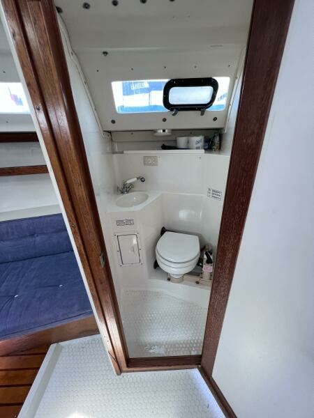 HEAD STARBOARD
